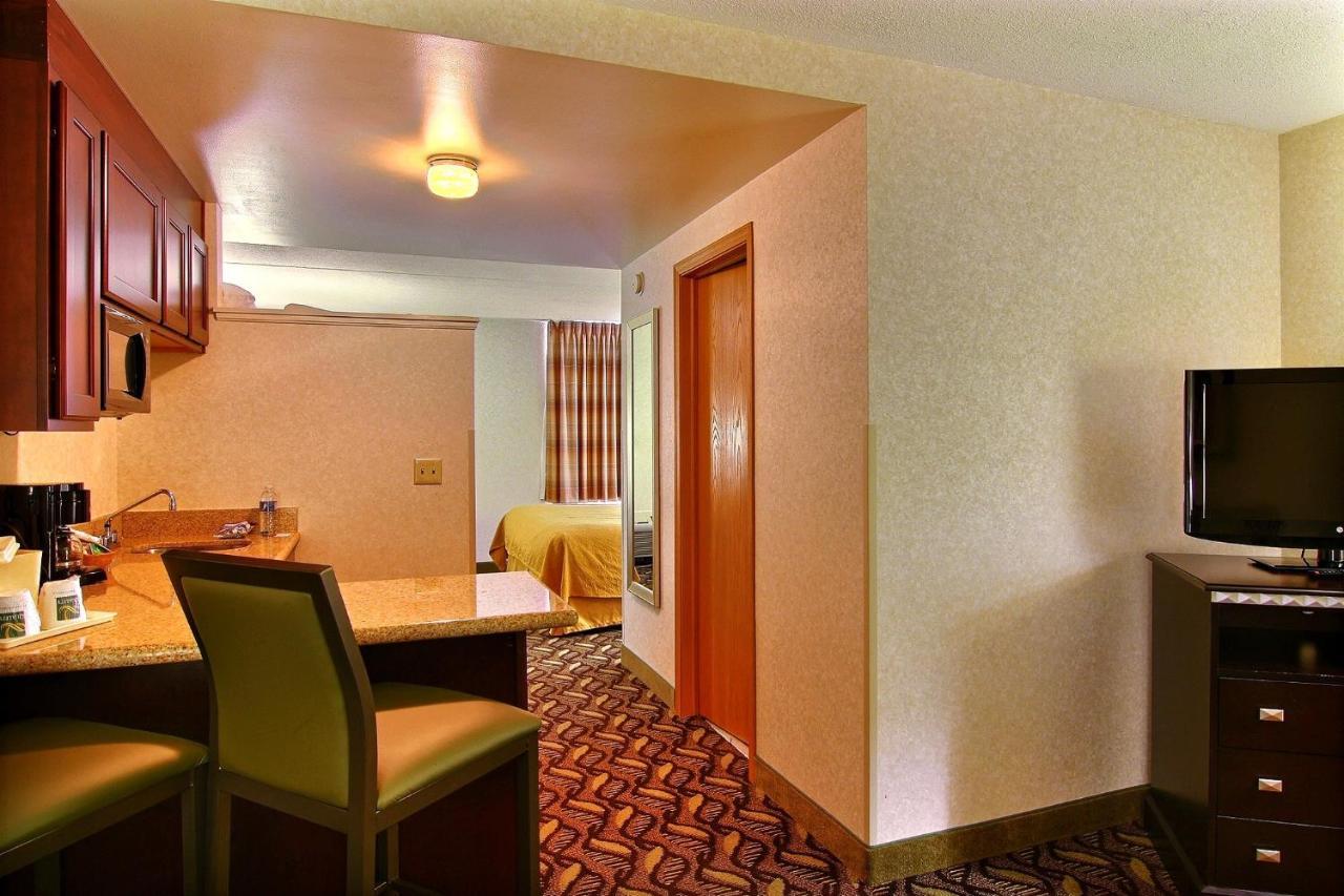 Quality Inn & Suites Mansfield Dış mekan fotoğraf