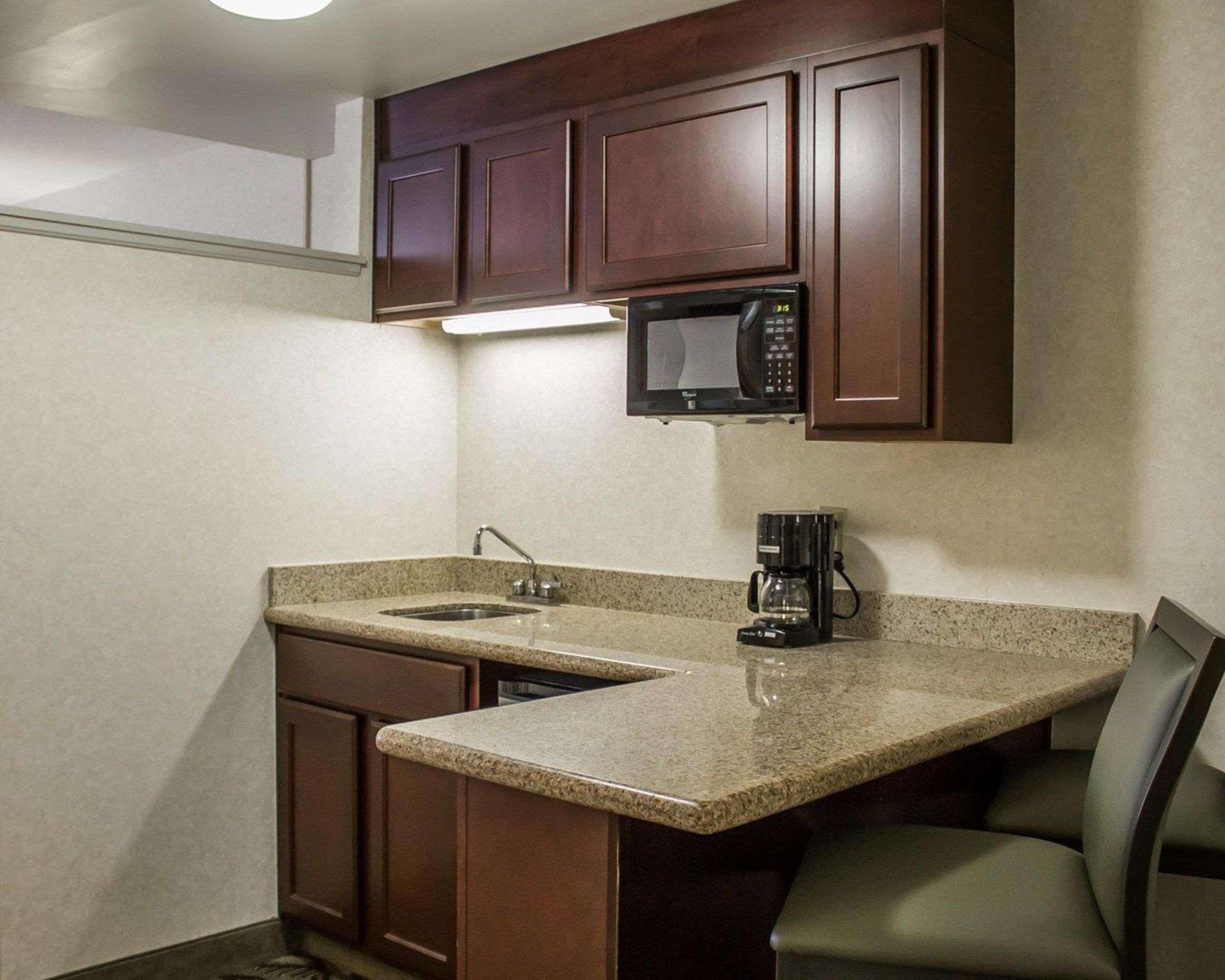 Quality Inn & Suites Mansfield Dış mekan fotoğraf